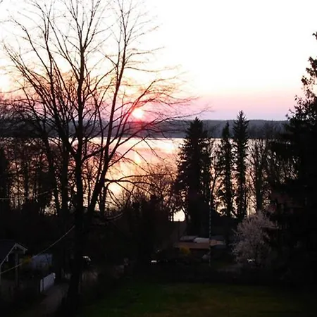 Haus Seefried Buch Am Ammersee Διαμέρισμα Inning am Ammersee